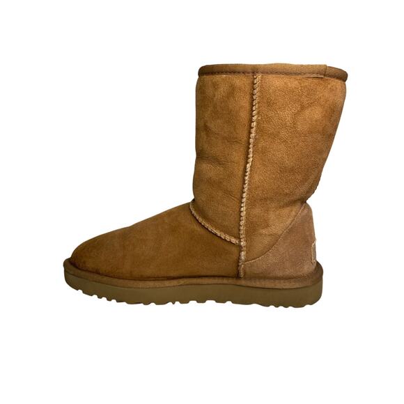 UGG Classic Short II Boots Chestnut Suede Fur Lined Soft Cozy Womens Size 8 - Picture 1 of 11